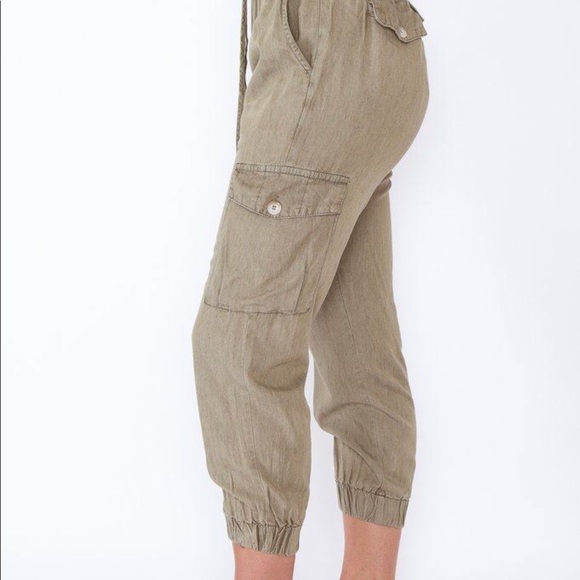 Green cargo joggers 💚 - Picture 4 of 6